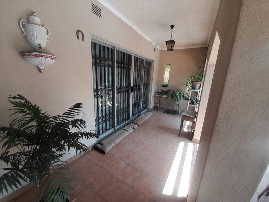 4 Bedroom Property for Sale in Rustenburg Central North West